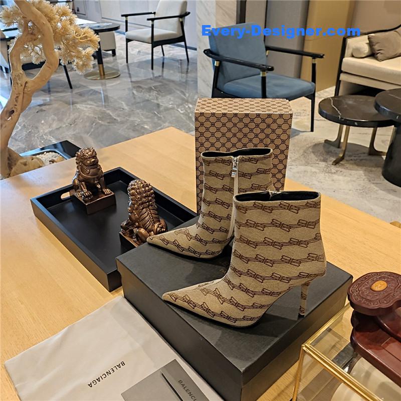 Ba1en*iaga pointed toe stiletto boots