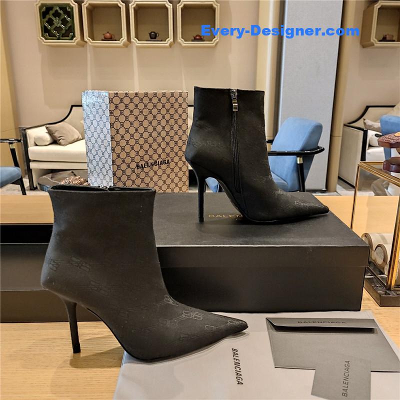 Ba1en*iaga pointed toe stiletto boots
