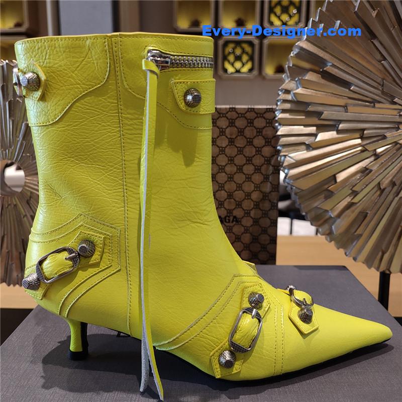 Ba1en*iaga orange pointed toe side zip kitten heel booties