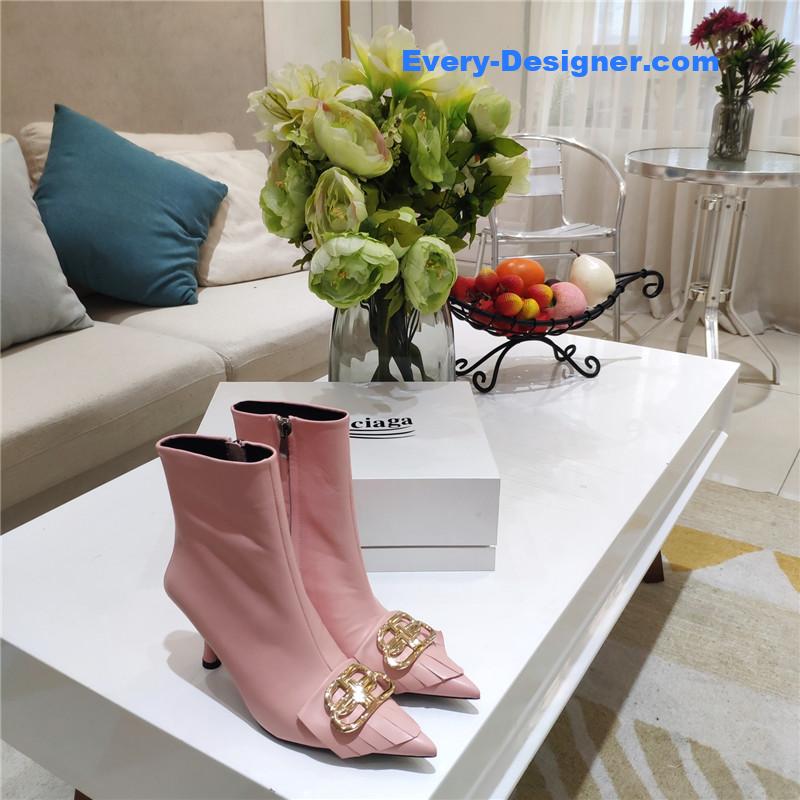 Ba1en*iaga new shape double b buckle flower toe ankle boots