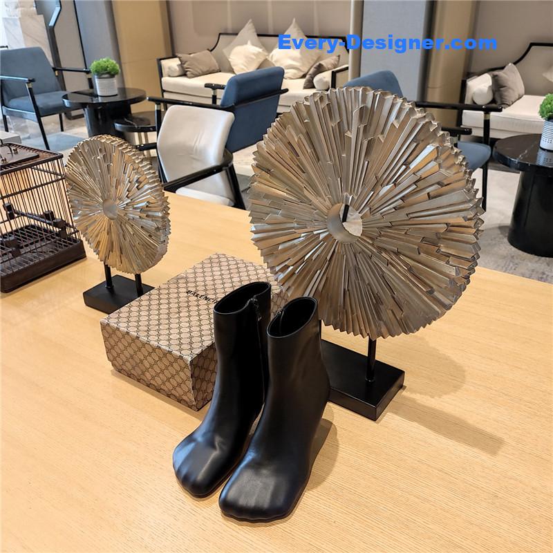 Ba1en*iaga five toe high heel mid boots