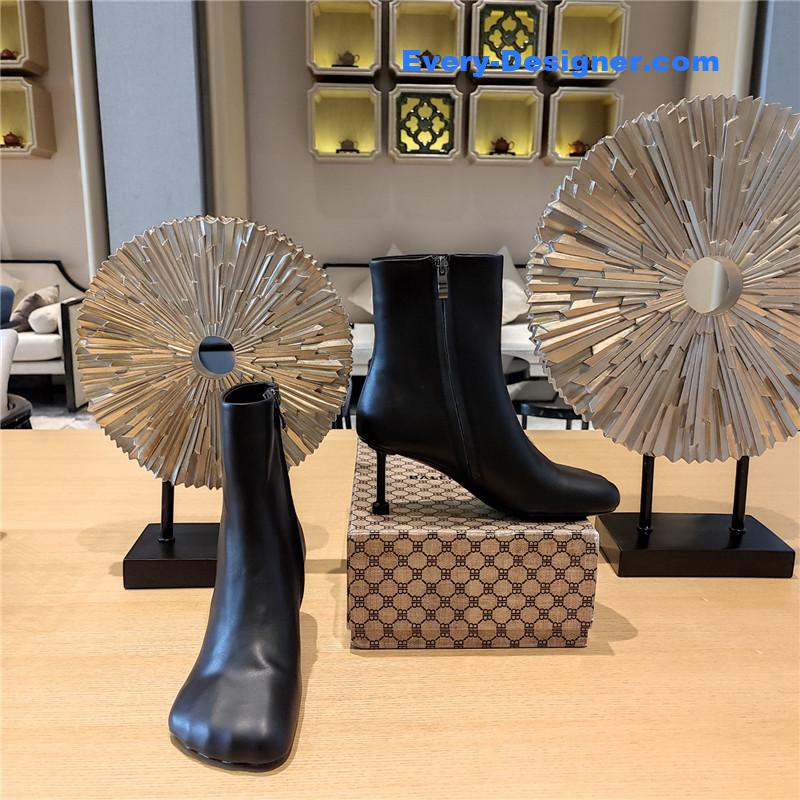 Ba1en*iaga five toe high heel mid boots