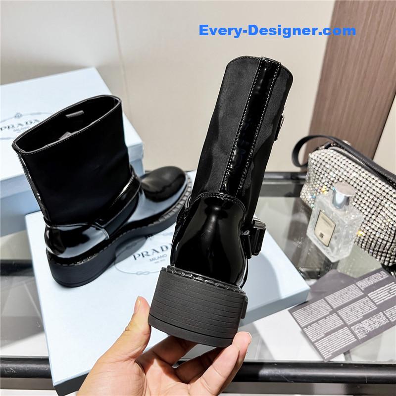 Pra*a catwalk ankle boots