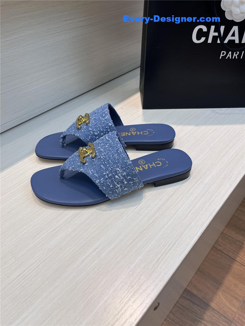 CC flip flops flip flops