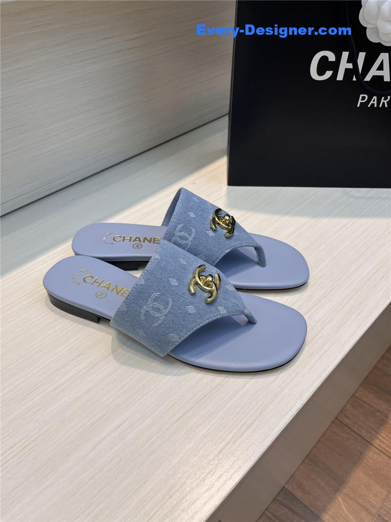 CC flip flops flip flops