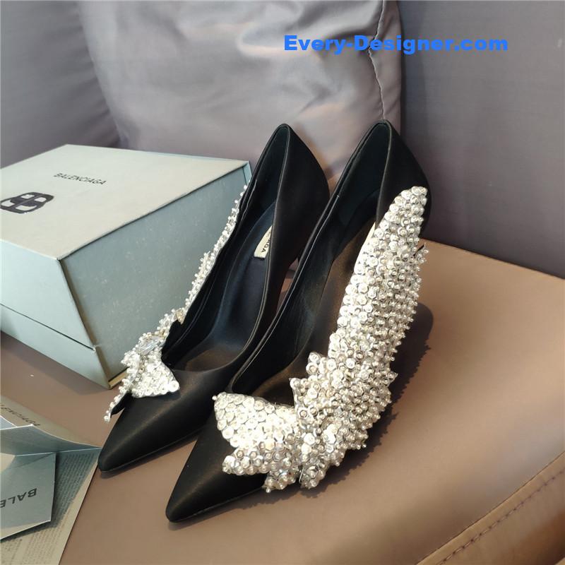 Ba1en*iaga pointed toe sandals