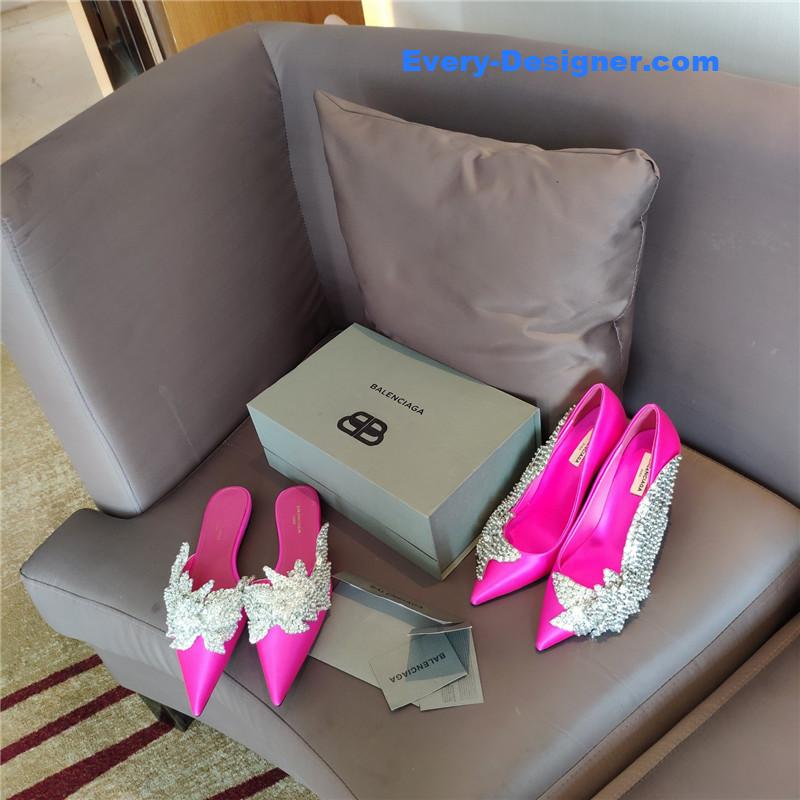 Ba1en*iaga pointed toe sandals