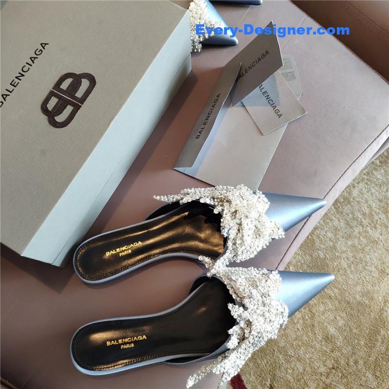 Ba1en*iaga pointed toe sandals