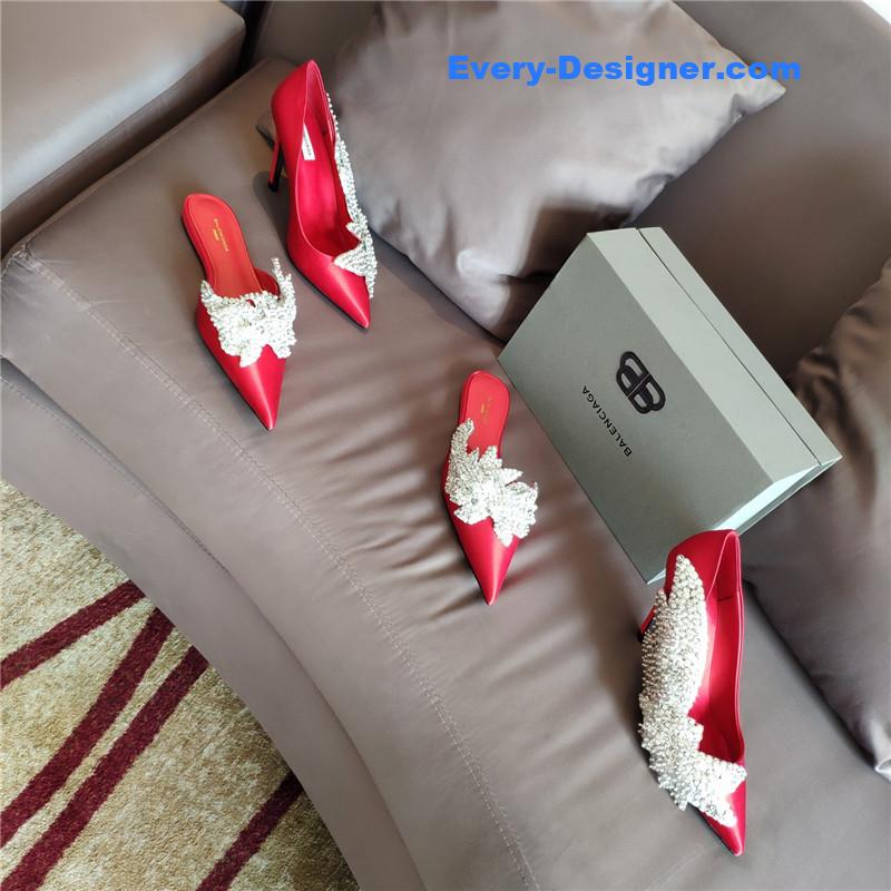 Ba1en*iaga pointed toe sandals