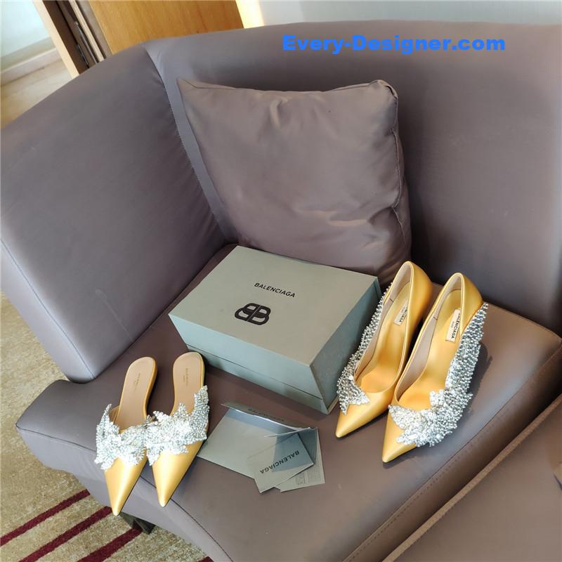 Ba1en*iaga pointed toe sandals