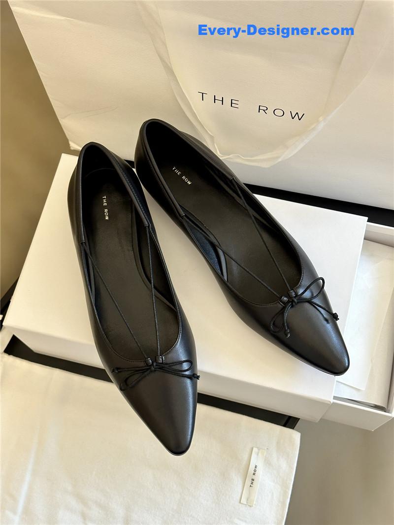 bowknot pointe shoes