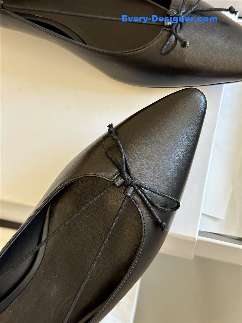 bowknot pointe shoes