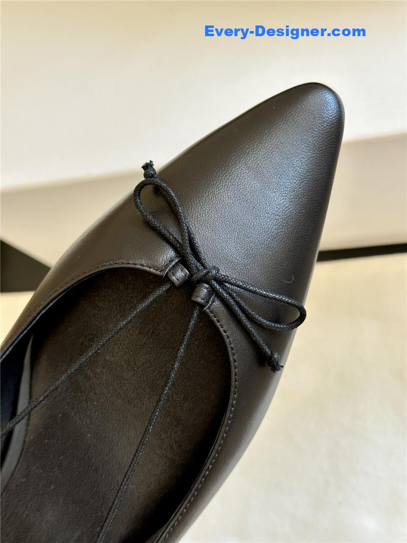 bowknot pointe shoes