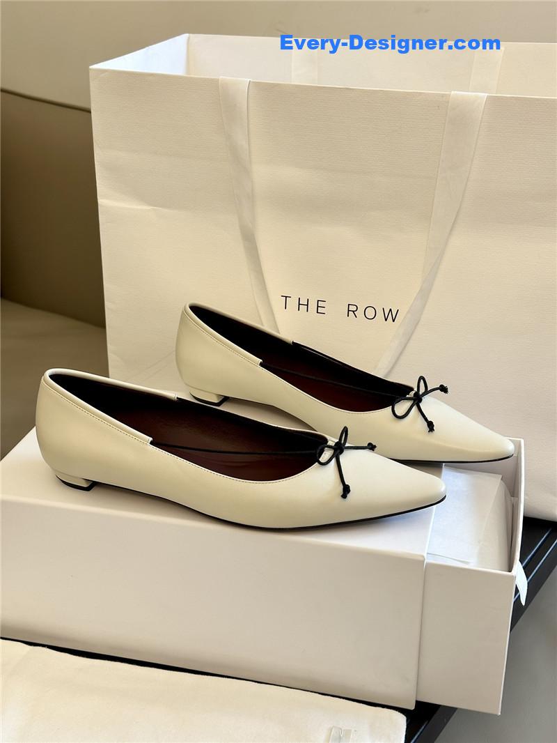 bowknot pointe shoes