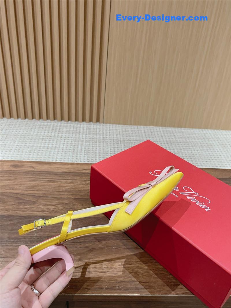 Roger vivier latest bow sandals