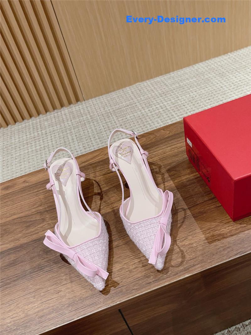 Roger vivier latest bow sandals