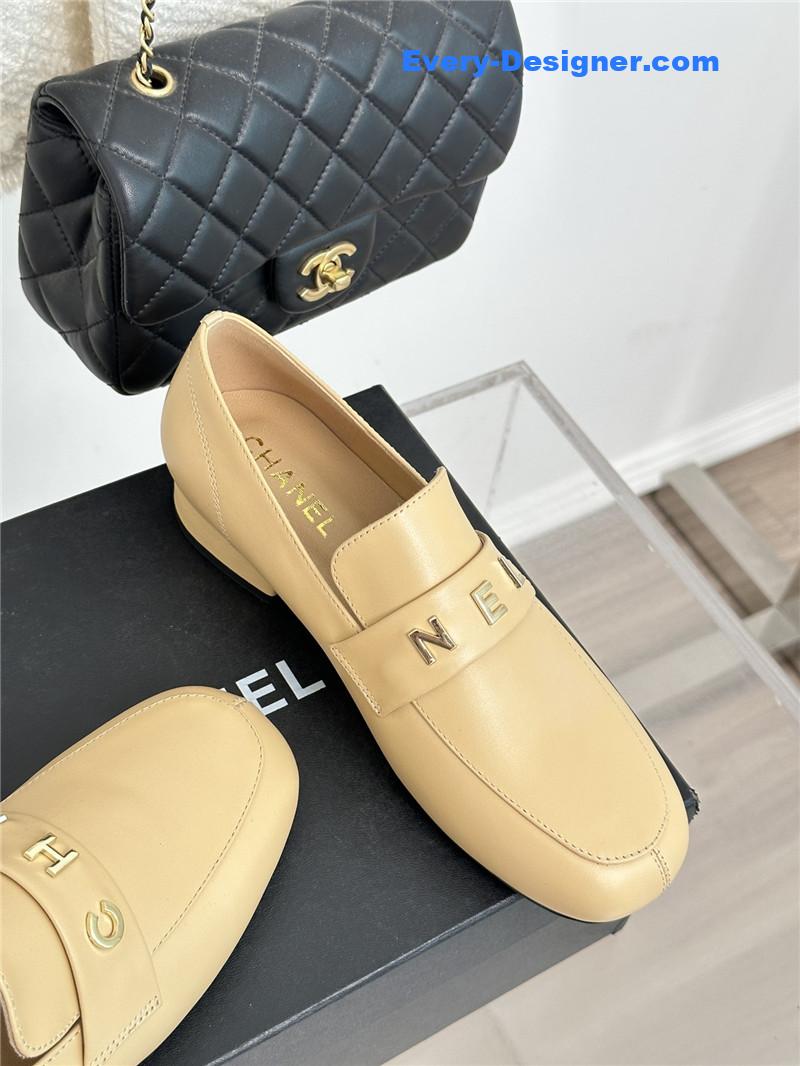 CC double C letter buckle square head chunky loafers