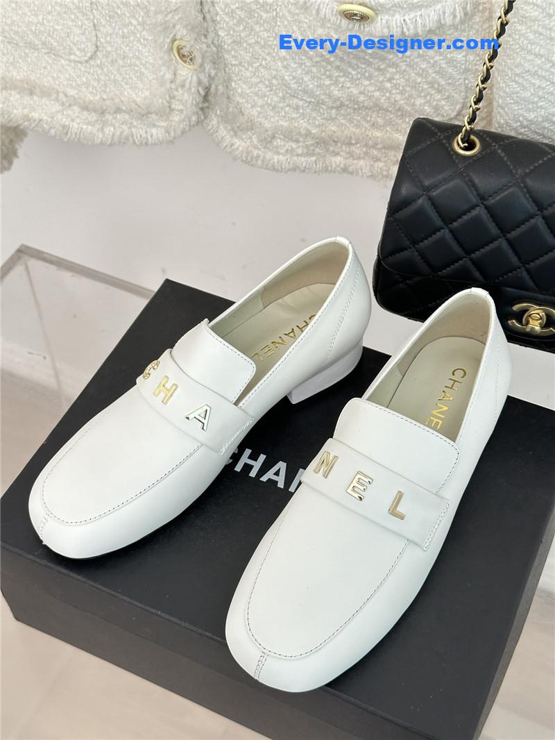 CC double C letter buckle square head chunky loafers