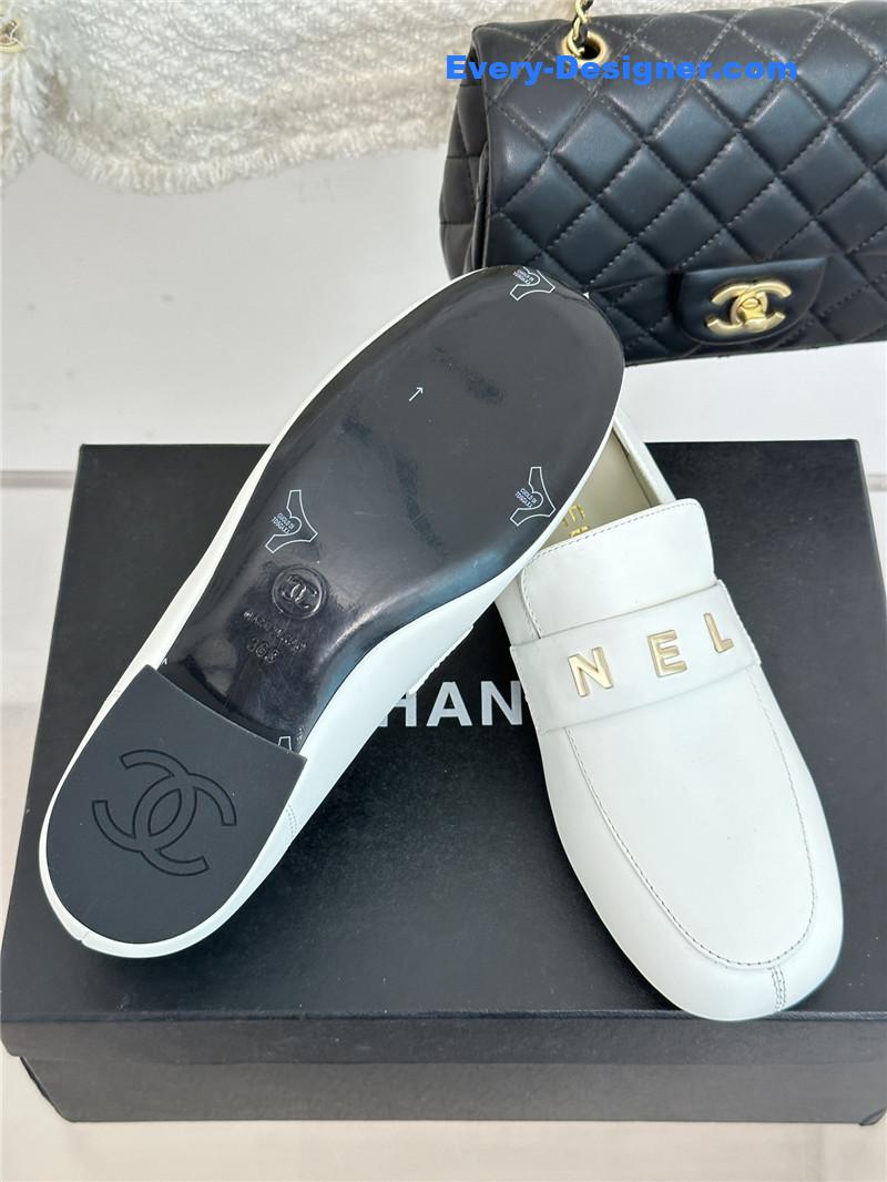 CC double C letter buckle square head chunky loafers