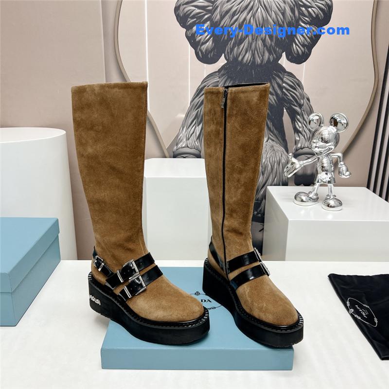 Pra*a round toe double buckle platform boots