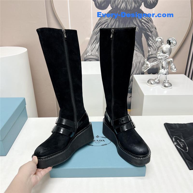 Pra*a round toe double buckle platform boots