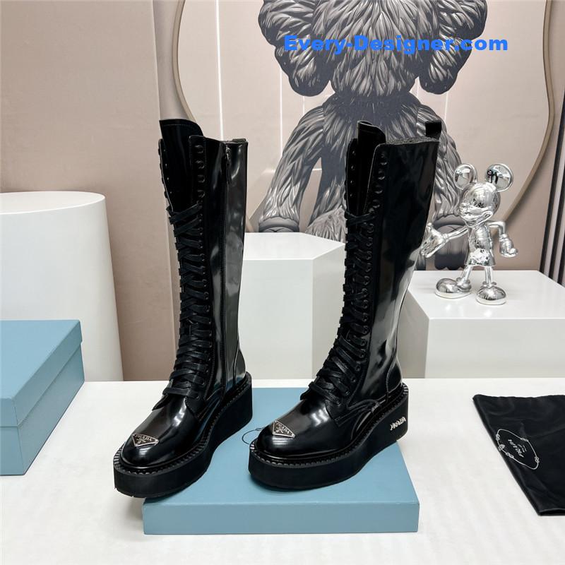 Pra*a round toe platform lace-up boots