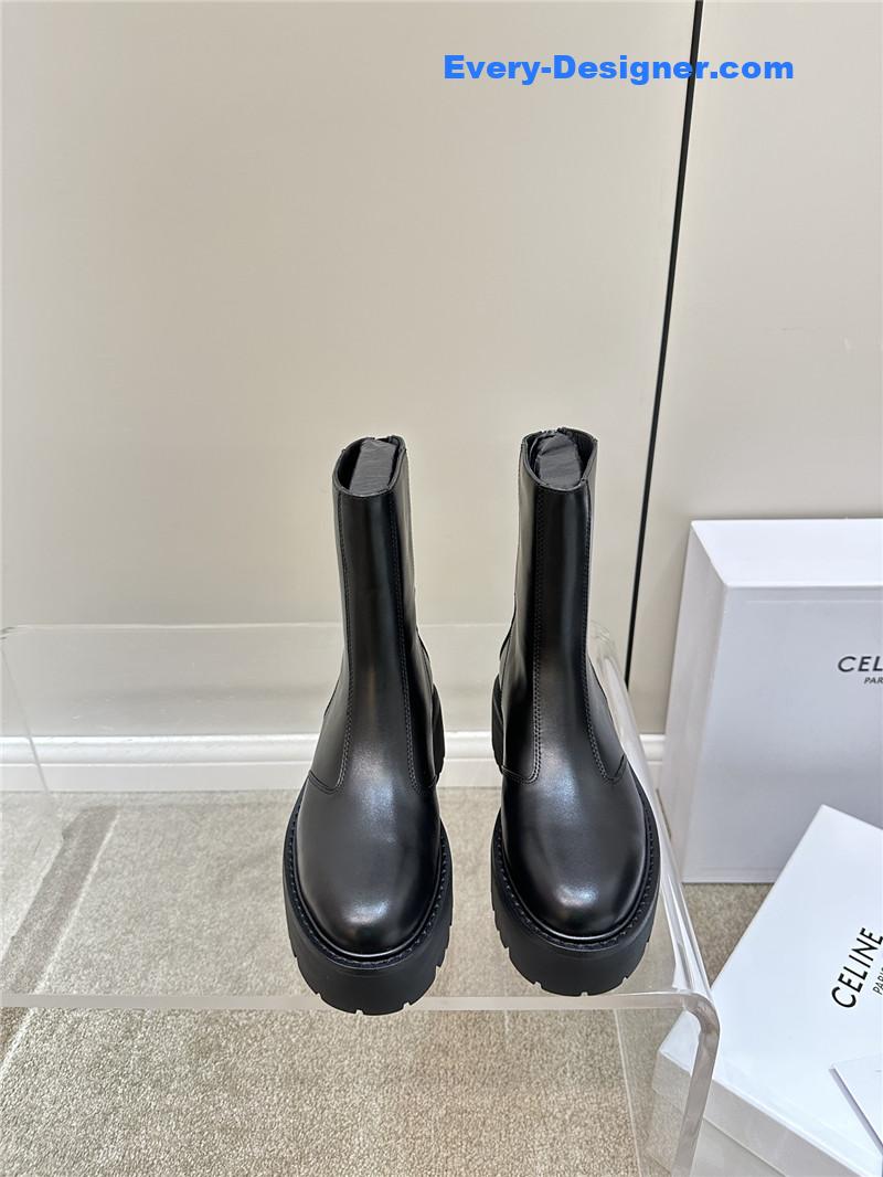 Ce1i*e platform boots