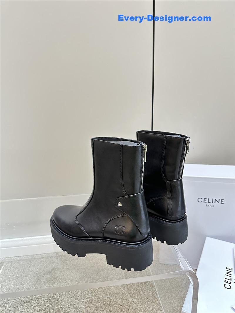 Ce1i*e platform boots