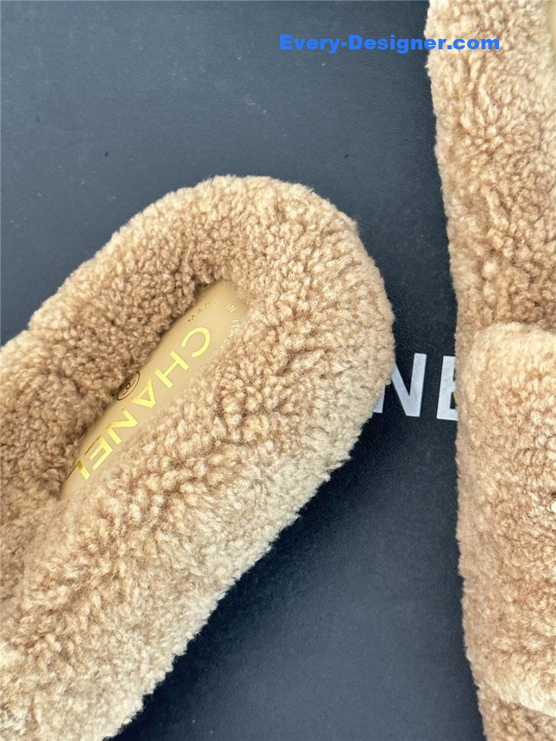 CC classic four seasons double C plush slippers