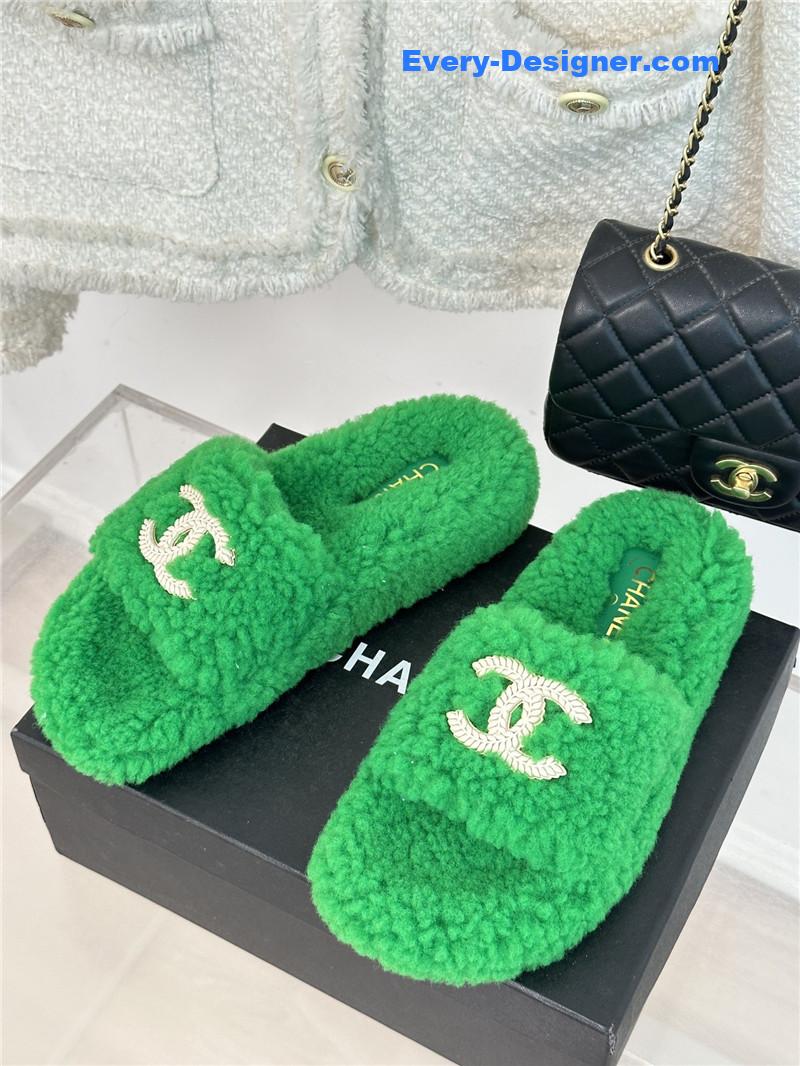 CC classic four seasons double C plush slippers