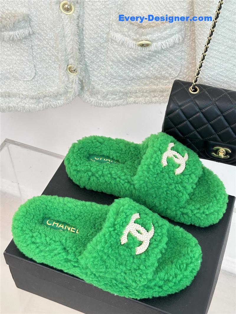 CC classic four seasons double C plush slippers