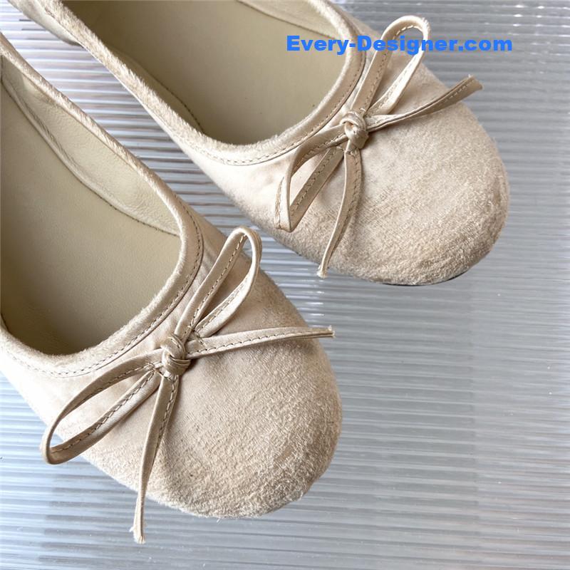Ba1en*iaga distressed ballerinas