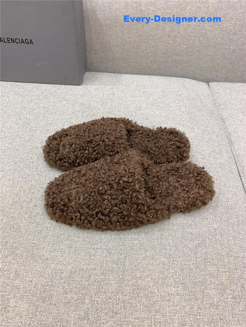 Ba1en*iaga classic fur flat slippers