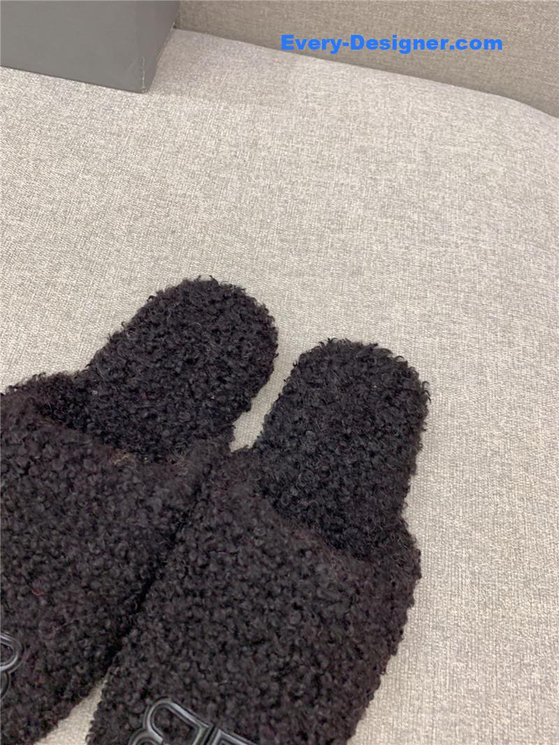 Ba1en*iaga classic fur flat slippers