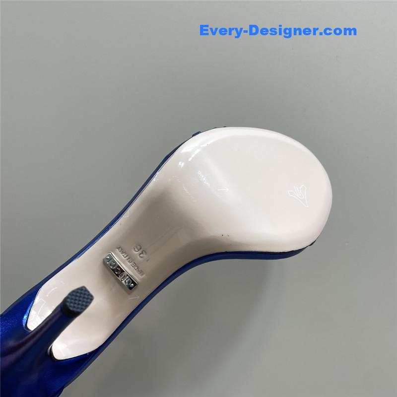 Gvc*1 latest rhinestone sandals