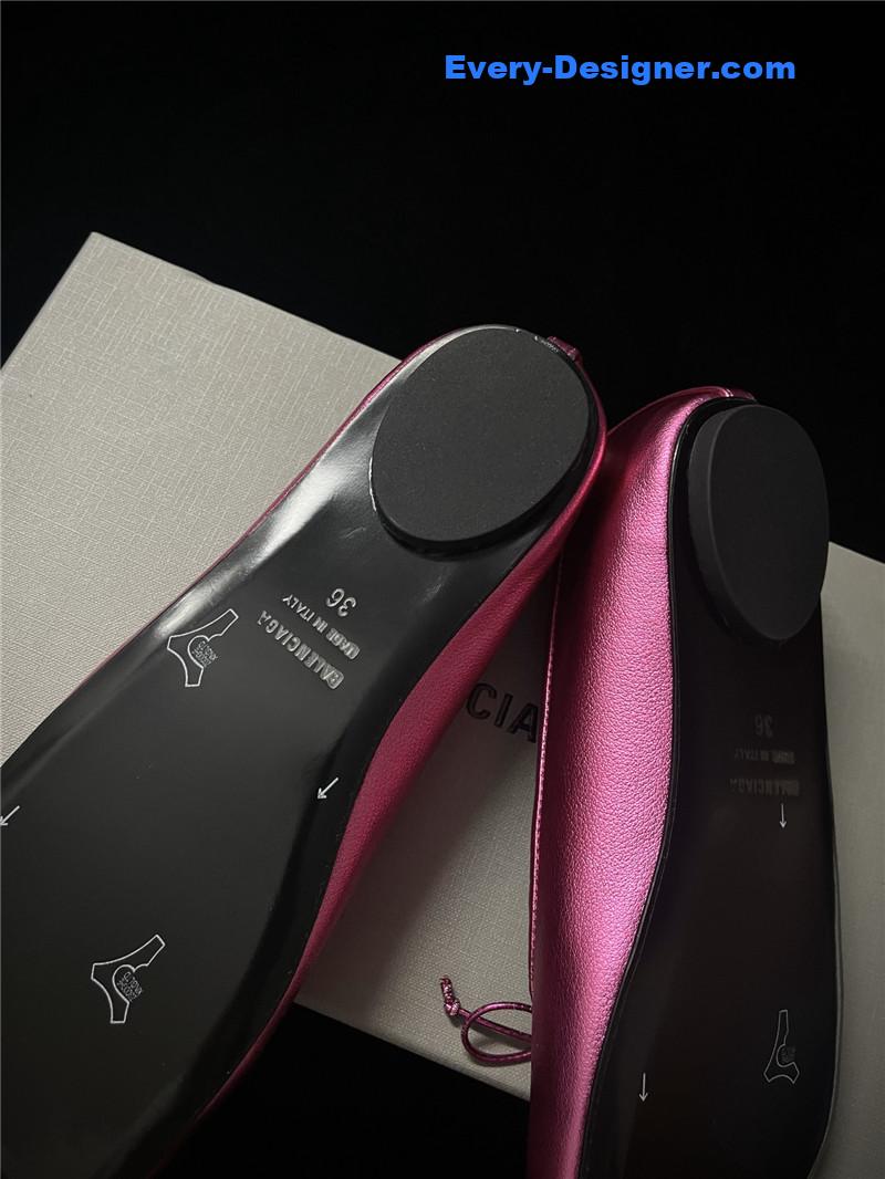 Ba1en*iaga fall/winter show toe ballerinas