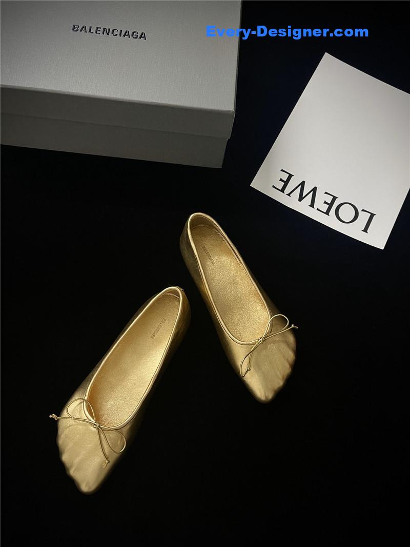 Ba1en*iaga fall/winter show toe ballerinas