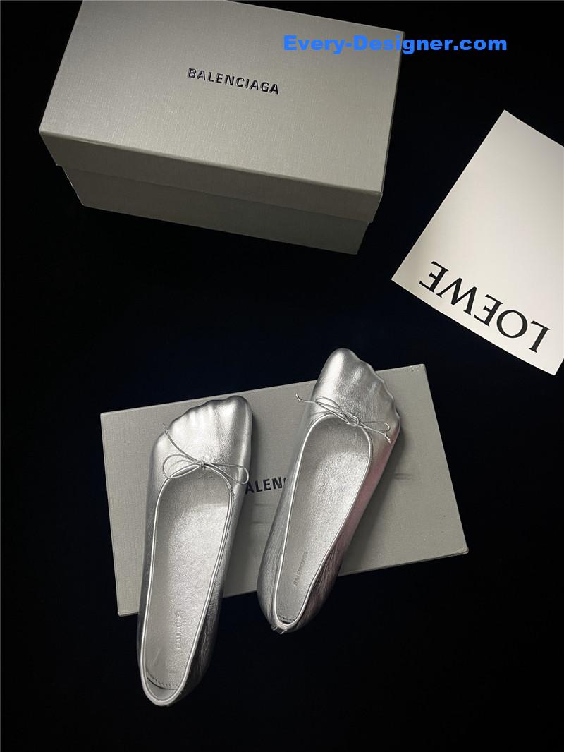 Ba1en*iaga fall/winter show toe ballerinas