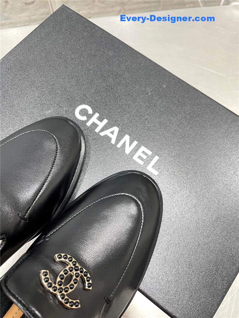 CC new low heel loafers