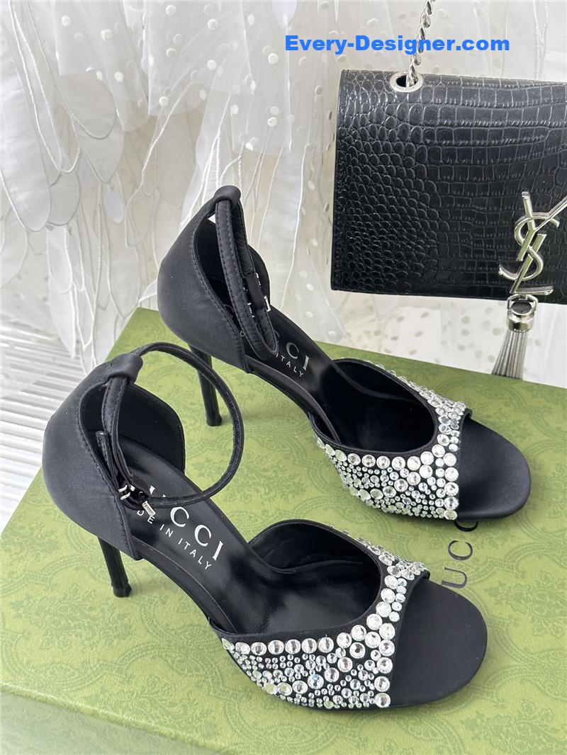 Gvc*1 rhinestone slippers sandals