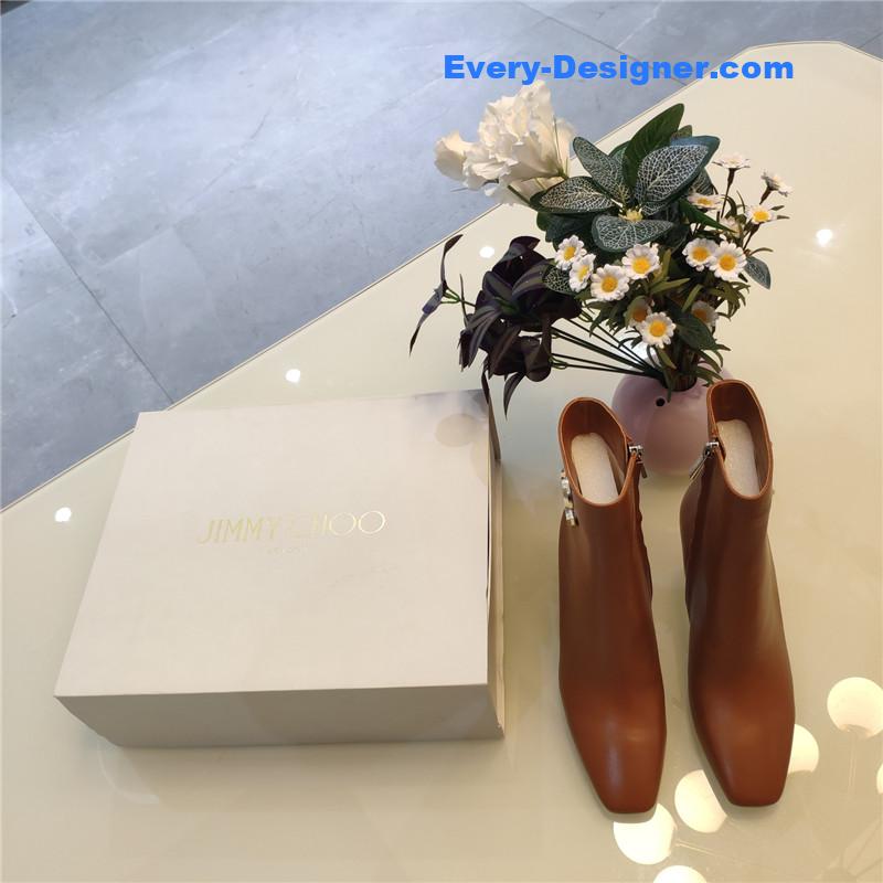 J1m*y Ch00 signature jc buckle chunky heel leather boots