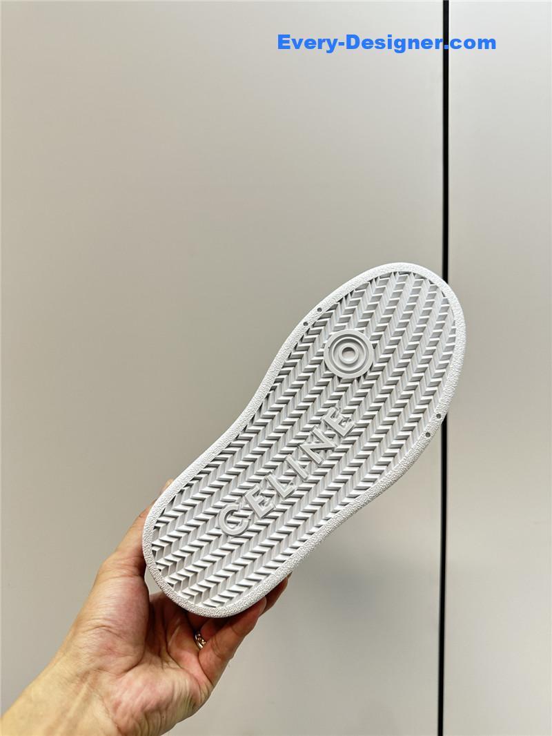 Ce1i*e platform boots