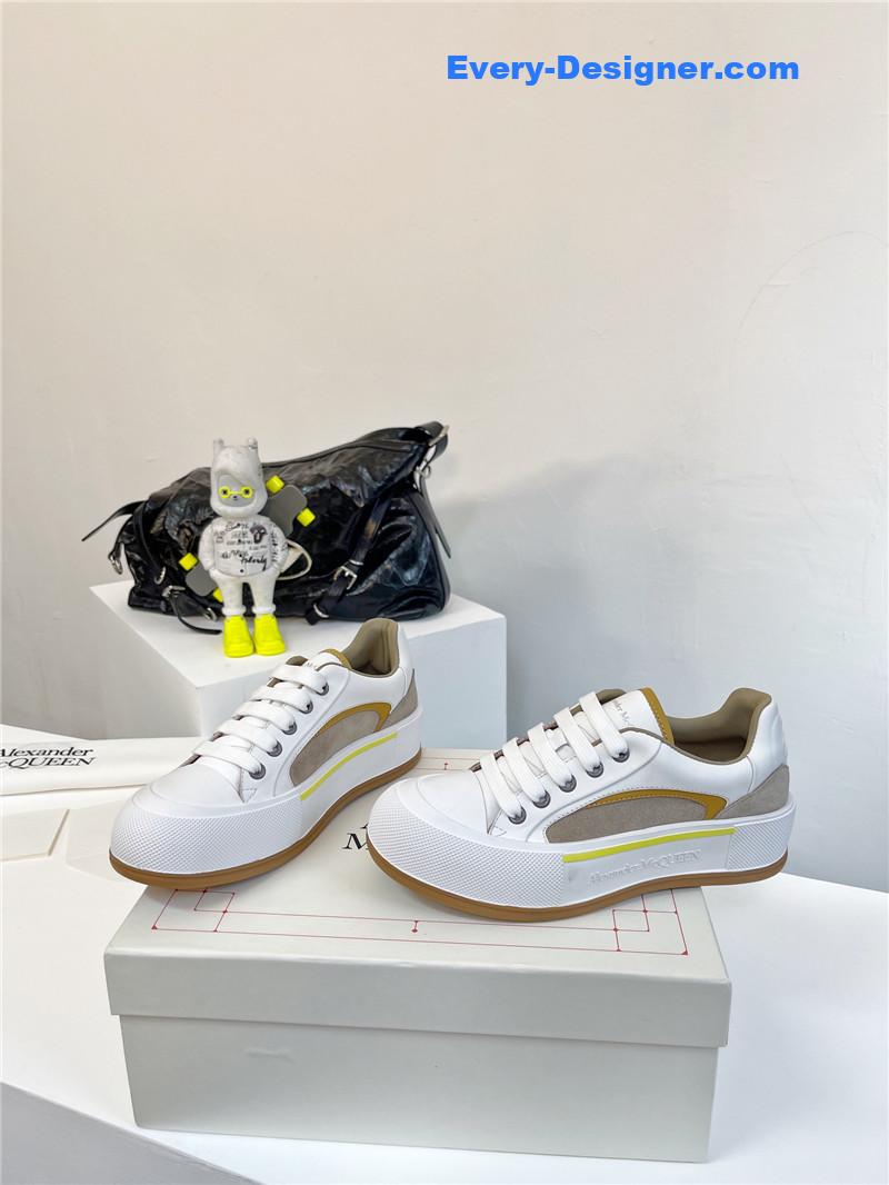 a1exa*der Mcqv*en retro sneakers skate shoes