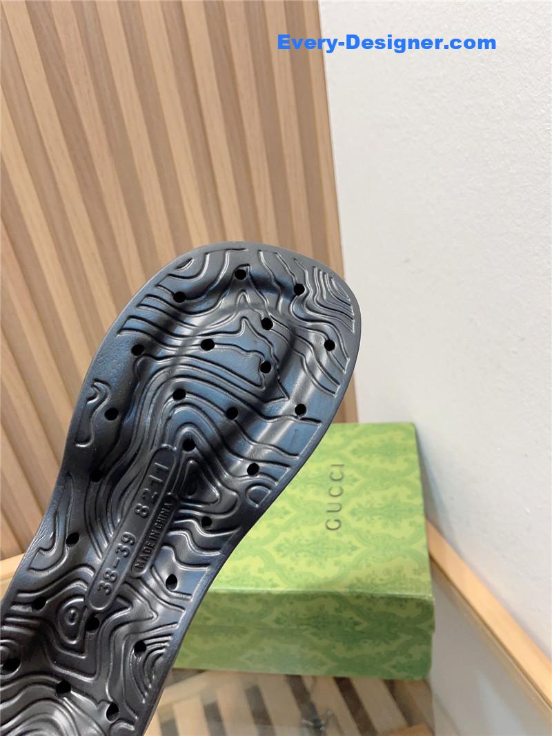 Gvc*1 new thick bottom flip flops