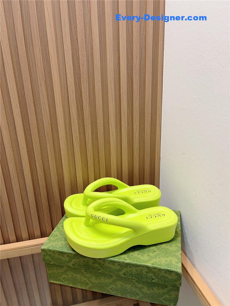 Gvc*1 new thick bottom flip flops