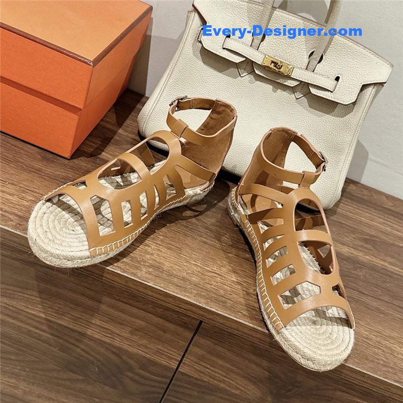 H**me5 cutout pig nose espadrille sandals