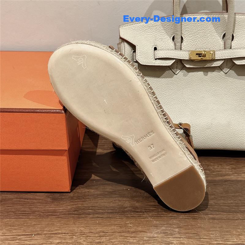 H**me5 cutout pig nose espadrille sandals