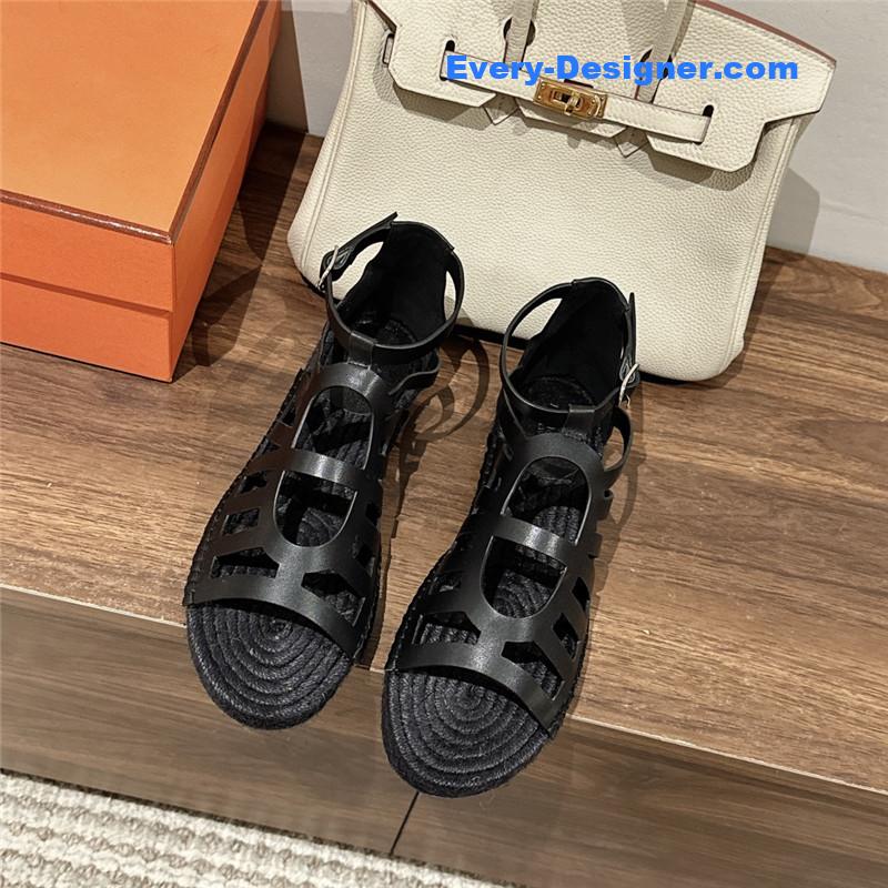 H**me5 cutout pig nose espadrille sandals