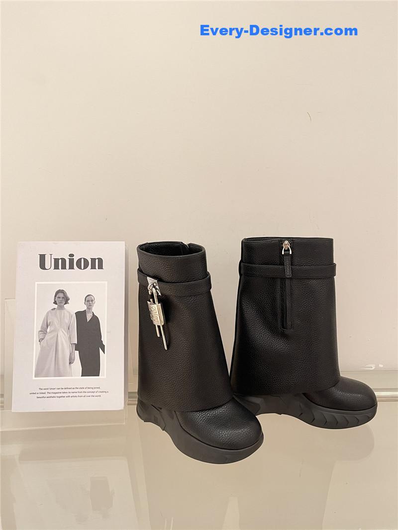 Givenchy Autumn/Winter Trendy Shark Boots