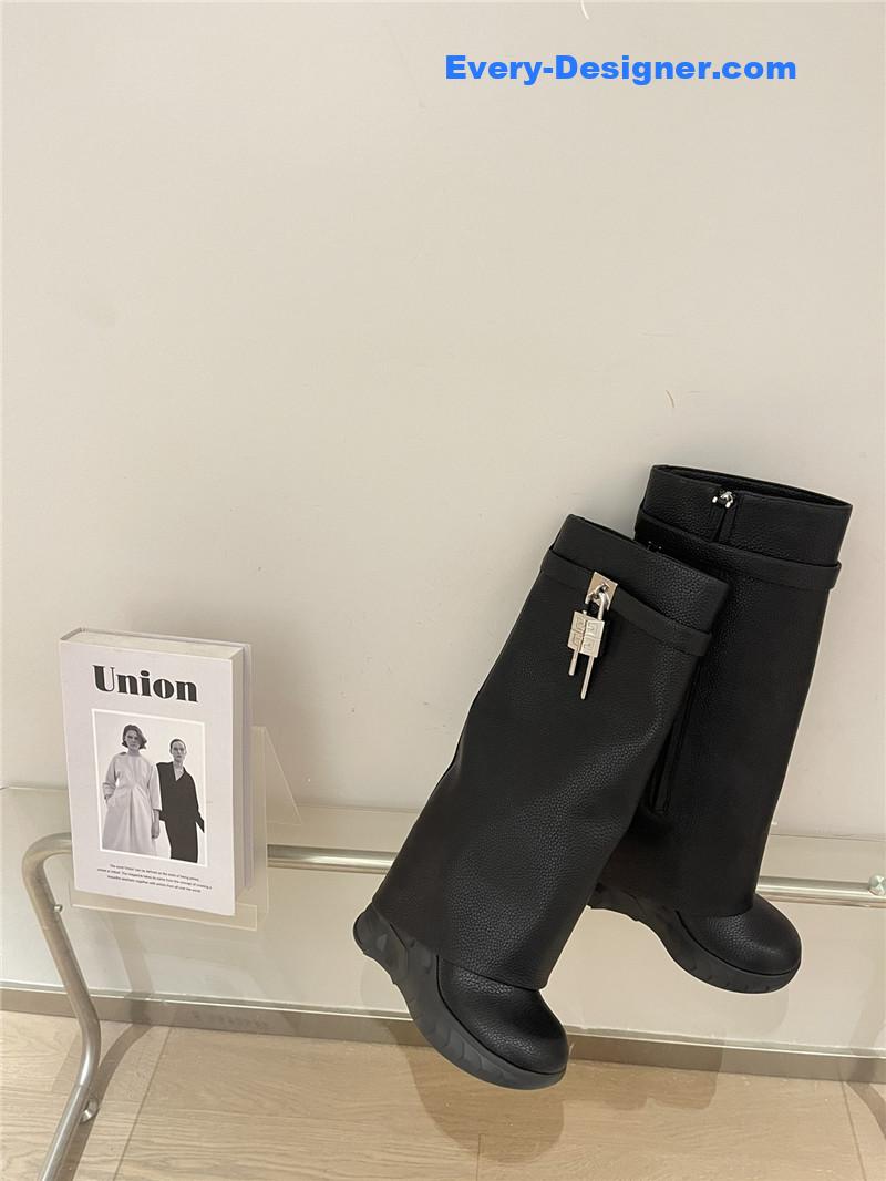 Givenchy Autumn/Winter Trendy Shark Boots